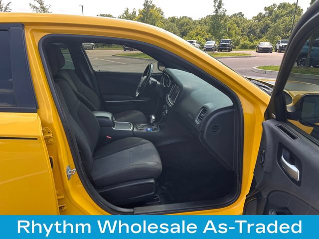 Used 2018 Dodge Charger R/T RWD image 17