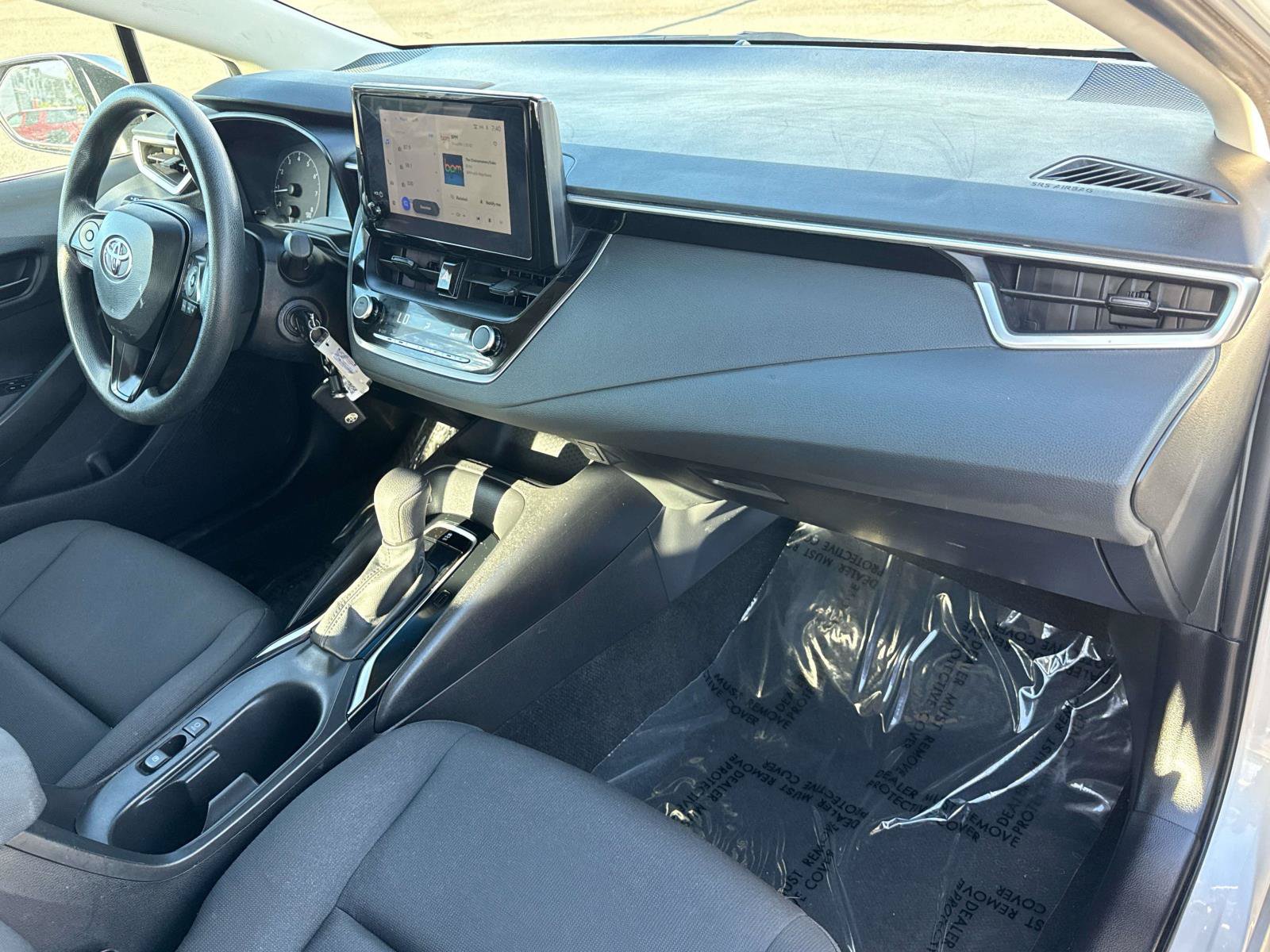 Used 2024 Toyota Corolla LE FWD image 18