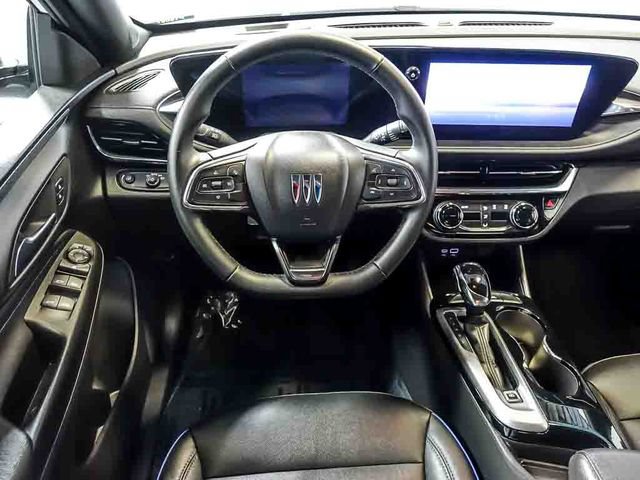 Certified 2025 Buick Envista Sport Touring FWD image 16