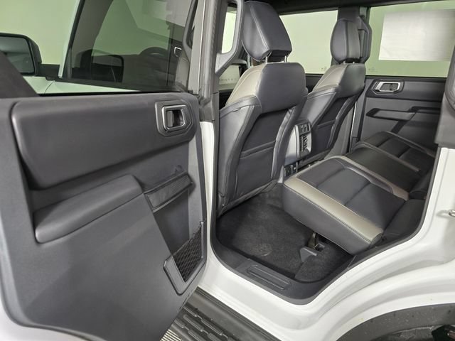 New 2025 Ford Bronco Outer Banks AWD/4WD image 18