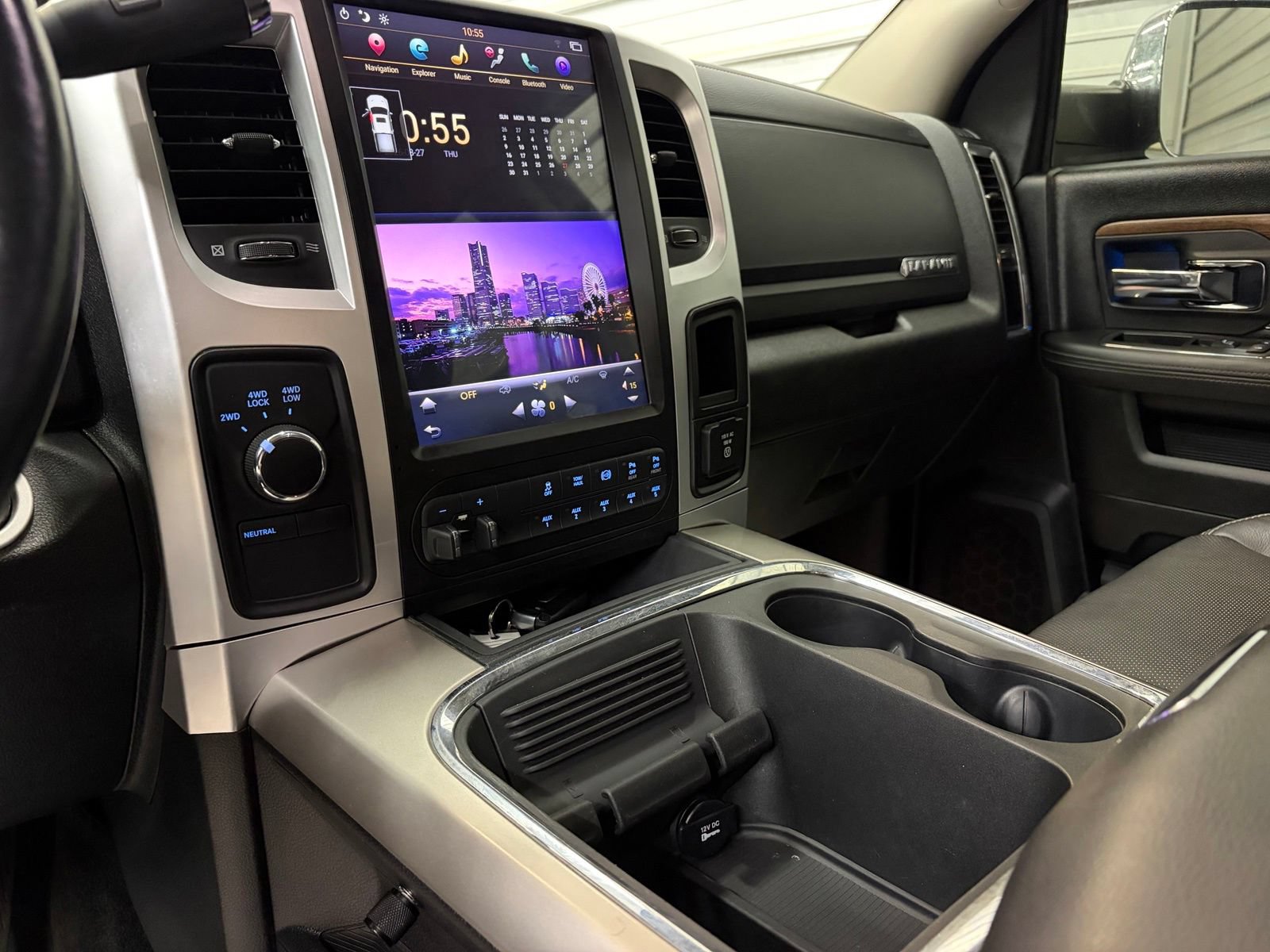 Used 2017 RAM 3500 Laramie AWD/4WD image 21