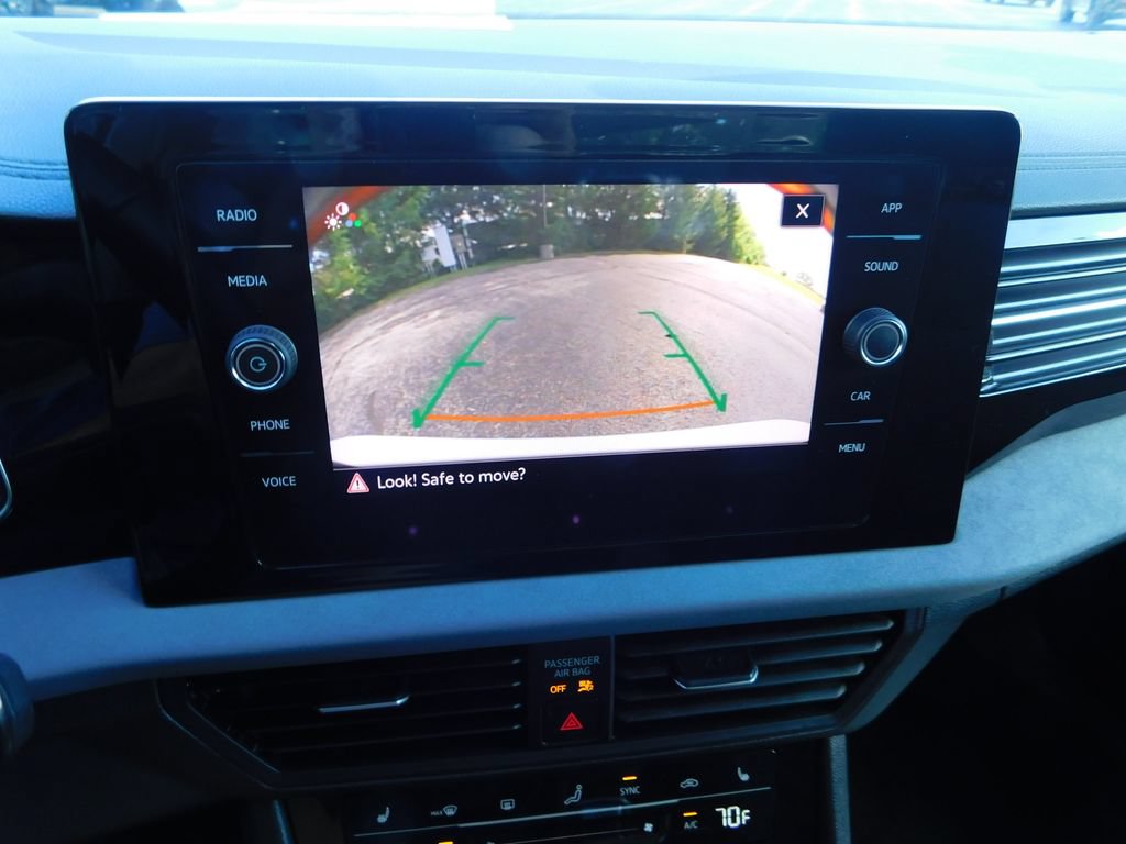 Used 2025 Volkswagen Jetta SE FWD image 30