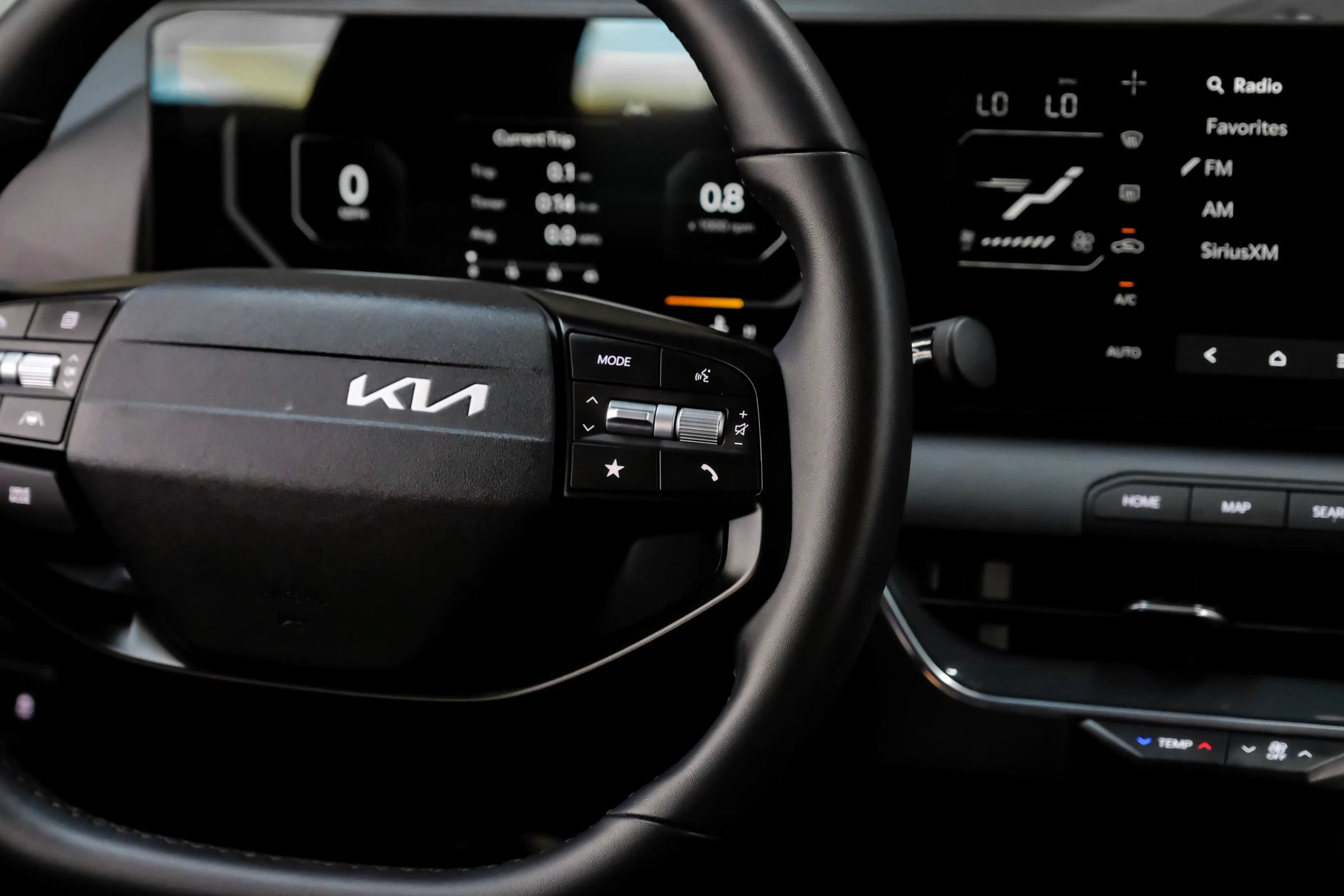 Used 2025 Kia K4 EX FWD image 21