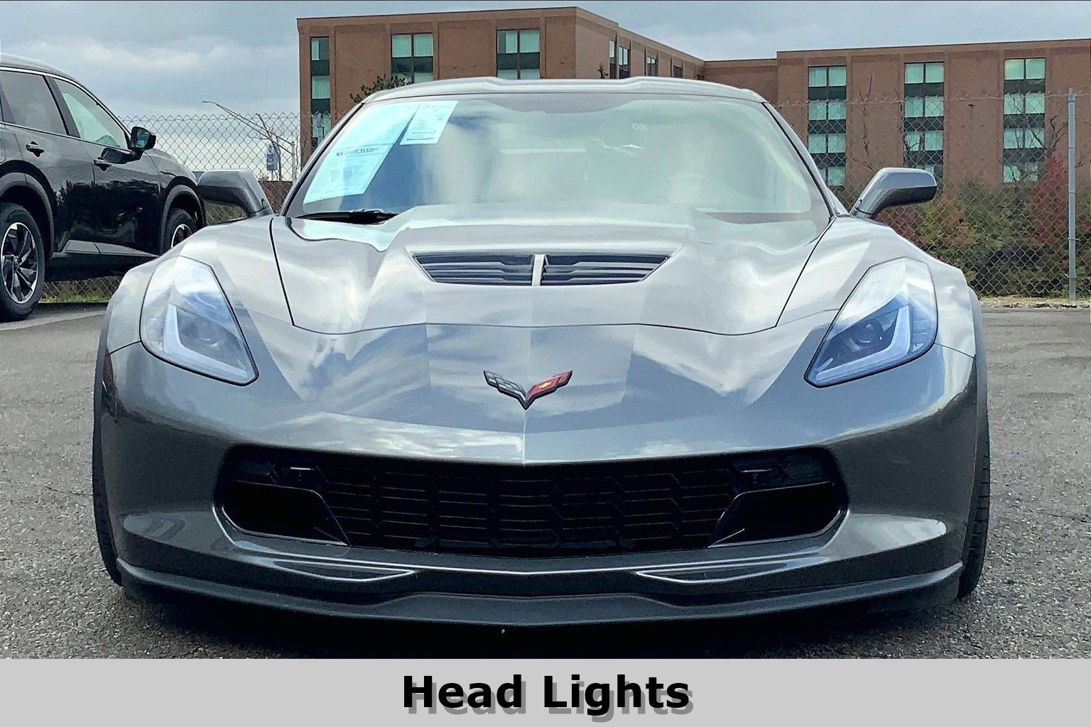 Used 2016 Chevrolet Corvette Z06 w/ 3LZ Preferred Equipment Group image 2
