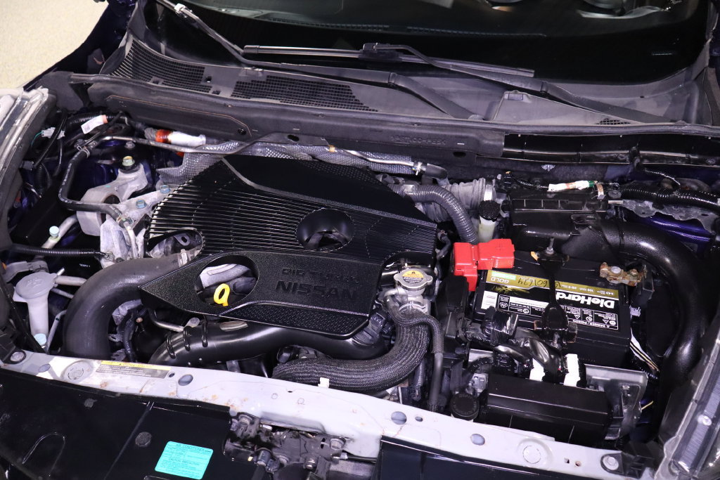 Used 2016 Nissan Juke SL FWD image 35