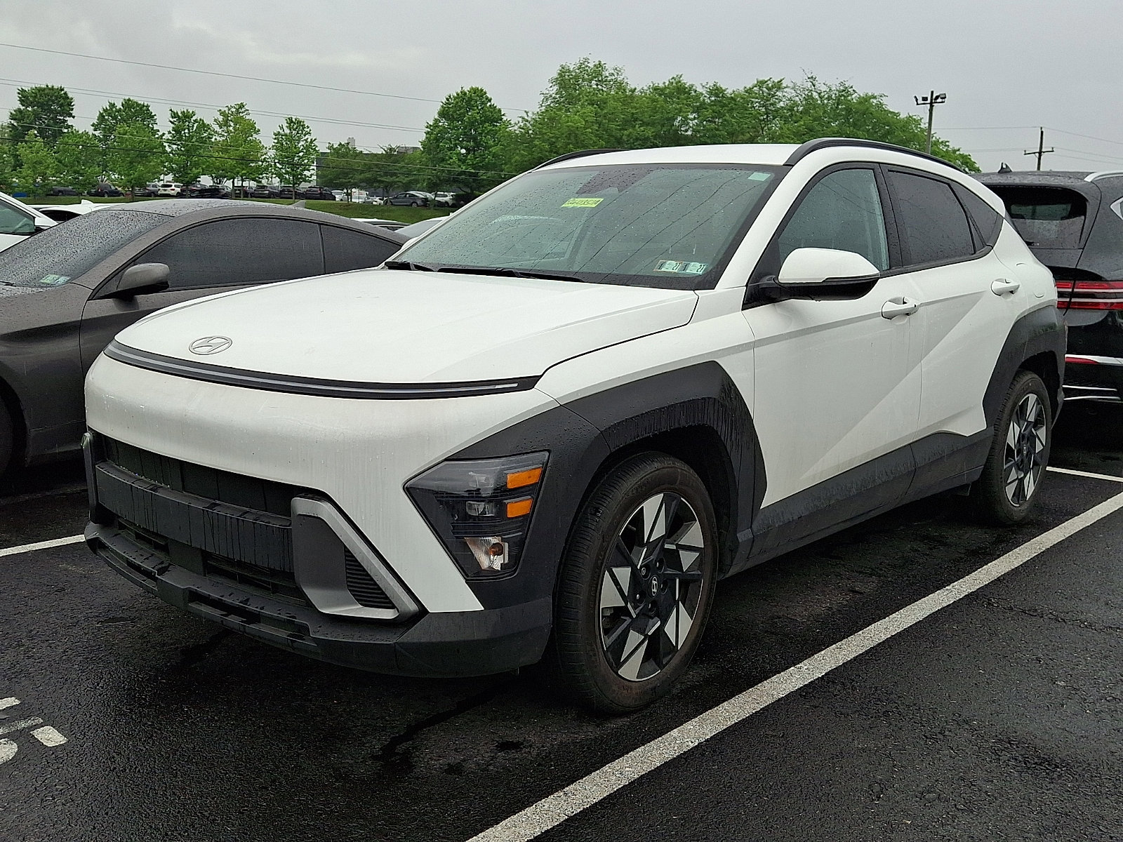Certified 2024 Hyundai Kona SEL FWD image 3