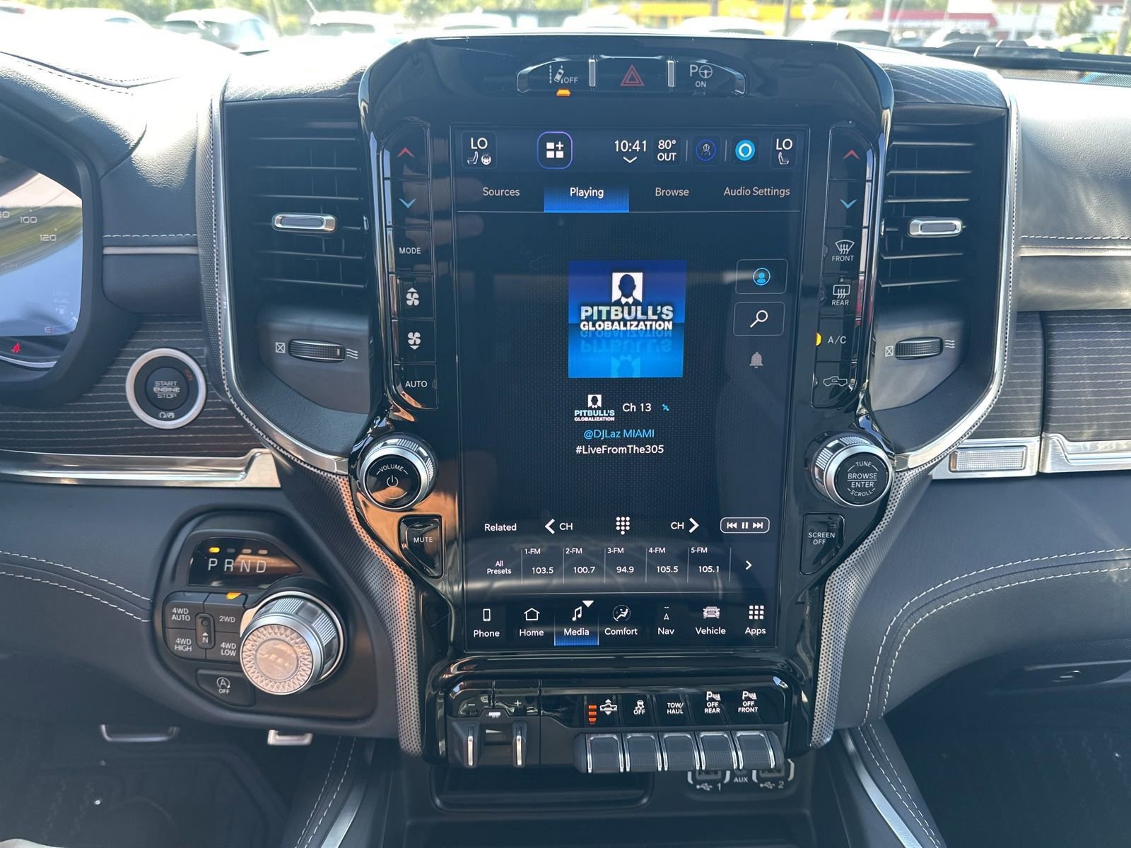 Used 2024 RAM 1500 Limited AWD/4WD image 8