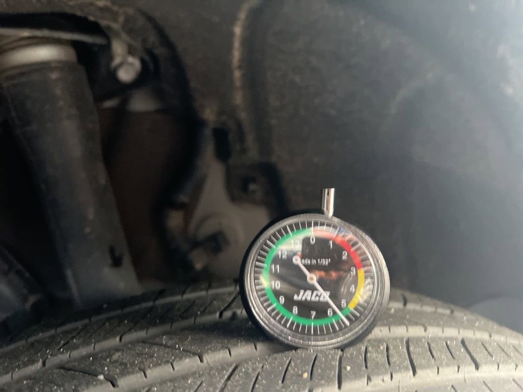 Used 2023 Toyota Corolla Cross L image 12