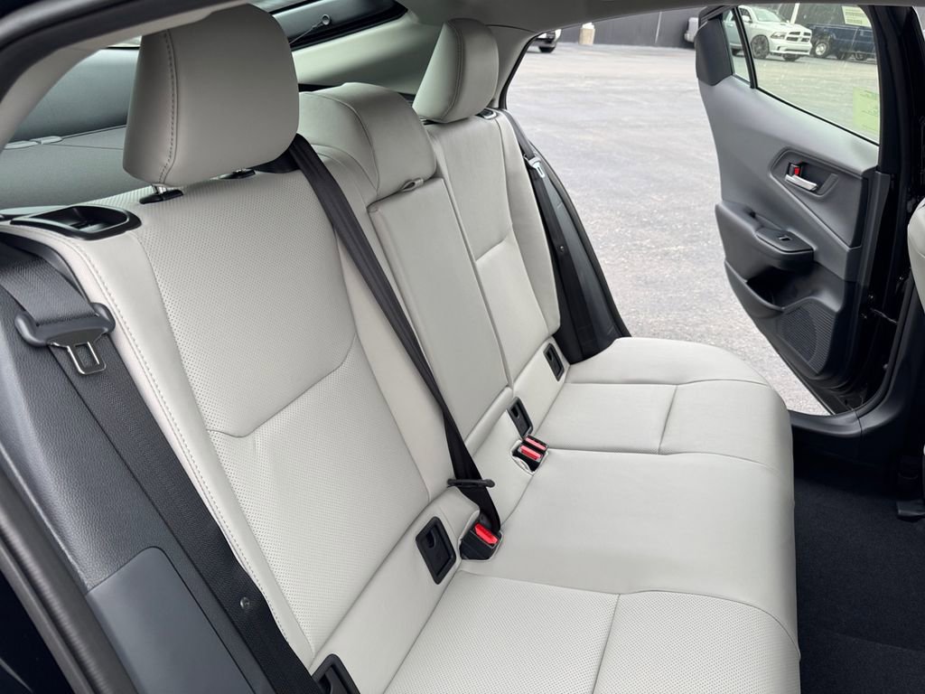 New 2025 Toyota Prius XLE image 19