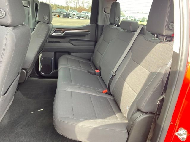 Certified 2025 Chevrolet Silverado 1500 LT AWD/4WD image 18