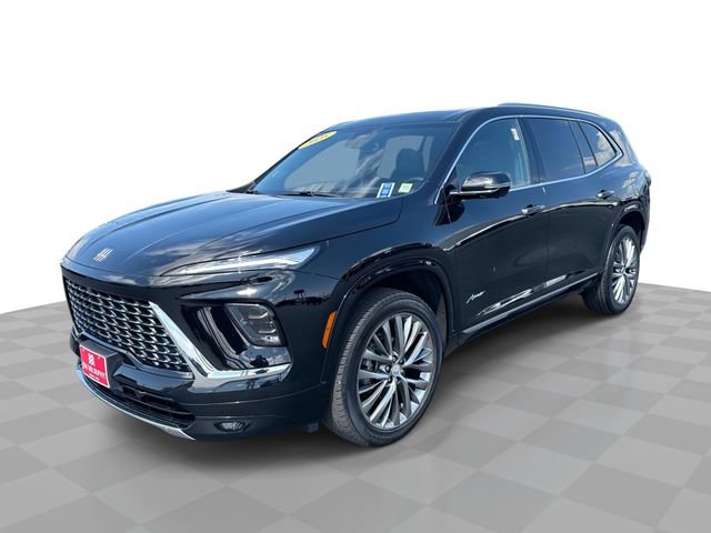 Used 2025 Buick Enclave Avenir image 1
