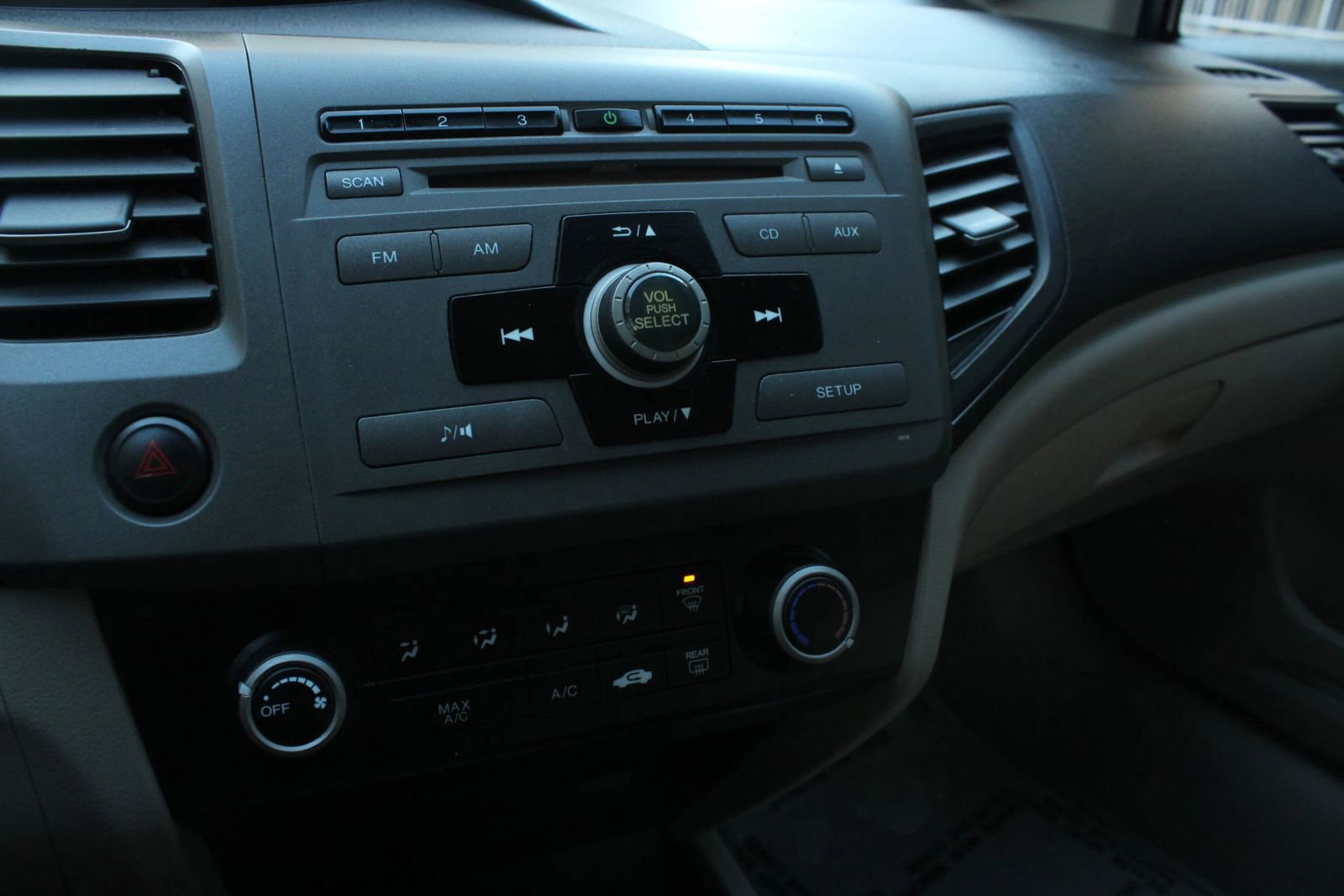 Used 2012 Honda Civic LX image 31