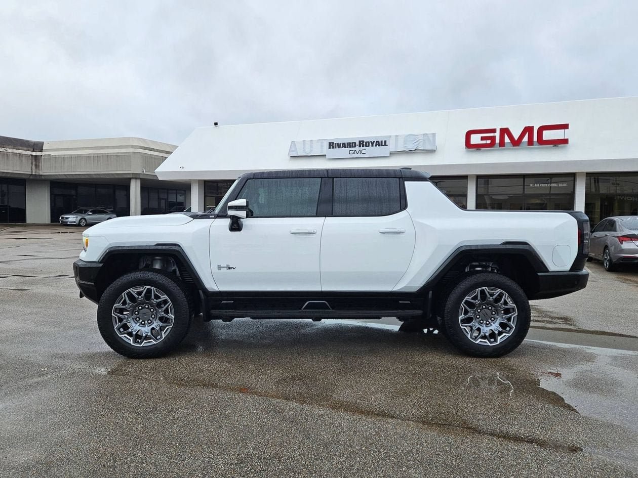 New 2025 GMC Hummer EV 3X AWD/4WD image 3