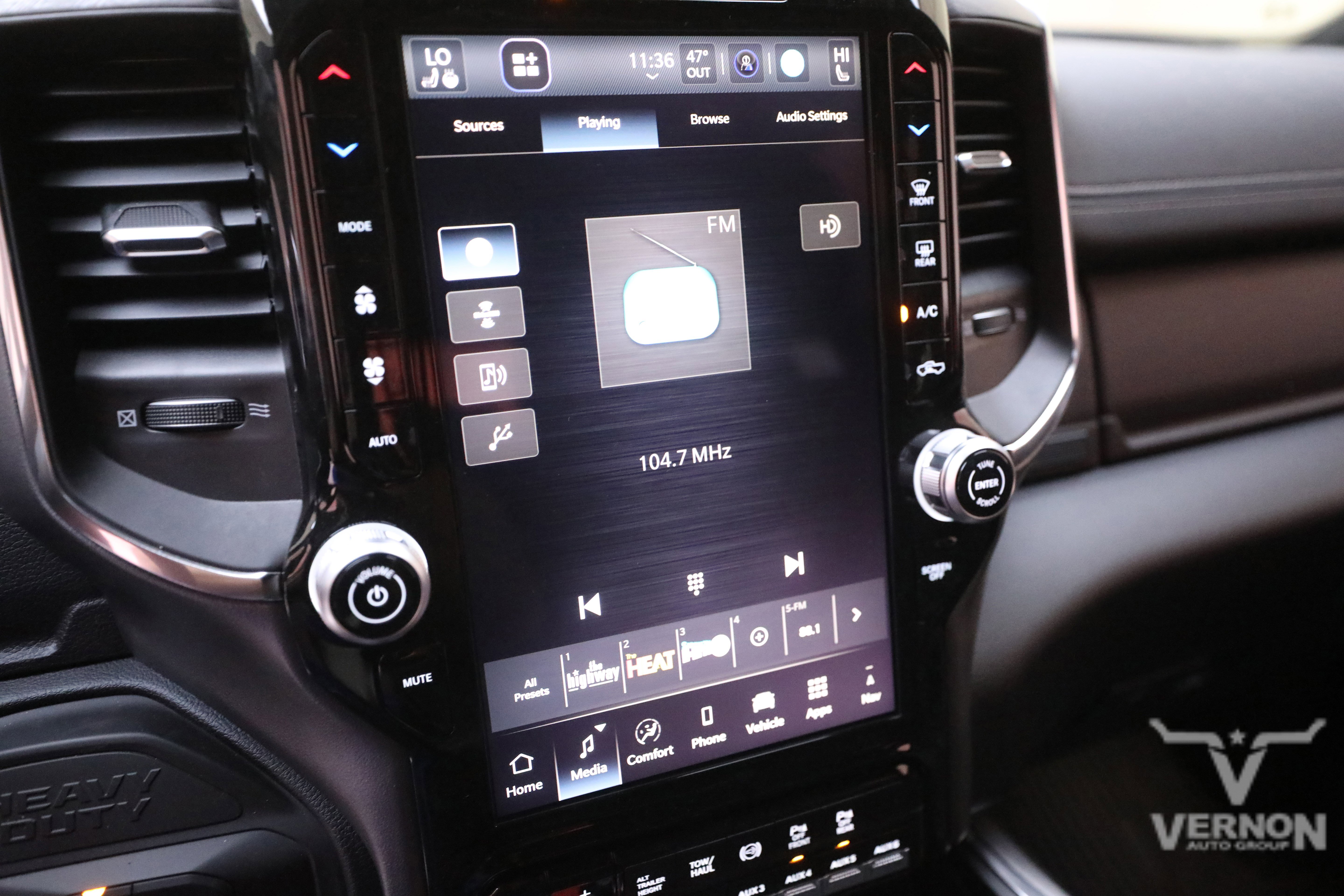 New 2025 RAM 3500 Laramie image 29