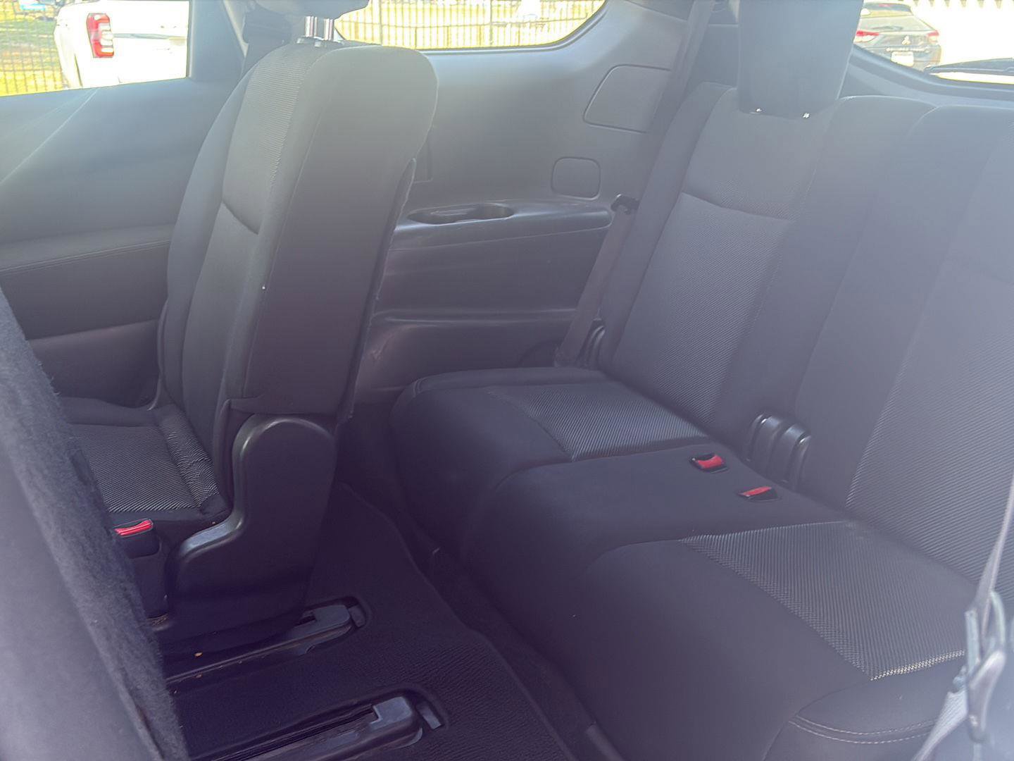 Used 2017 Nissan Pathfinder S image 17