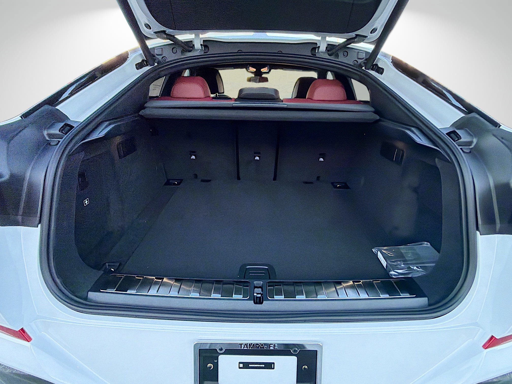 New 2026 BMW X6 xDrive40i w/ Executive Package image 11