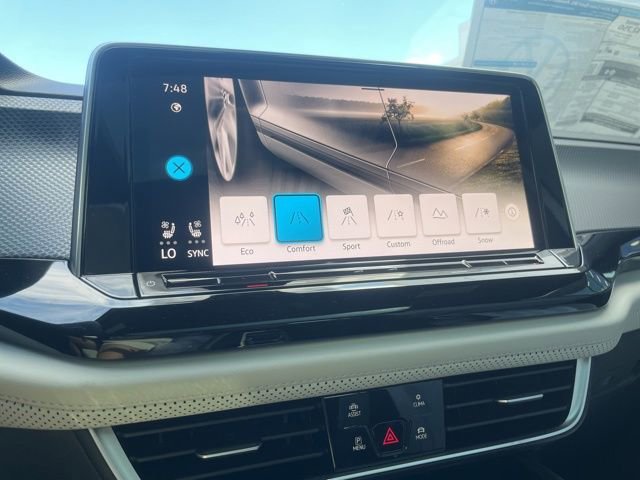 New 2026 Volkswagen Atlas Cross Sport SEL Premium R-Line image 22