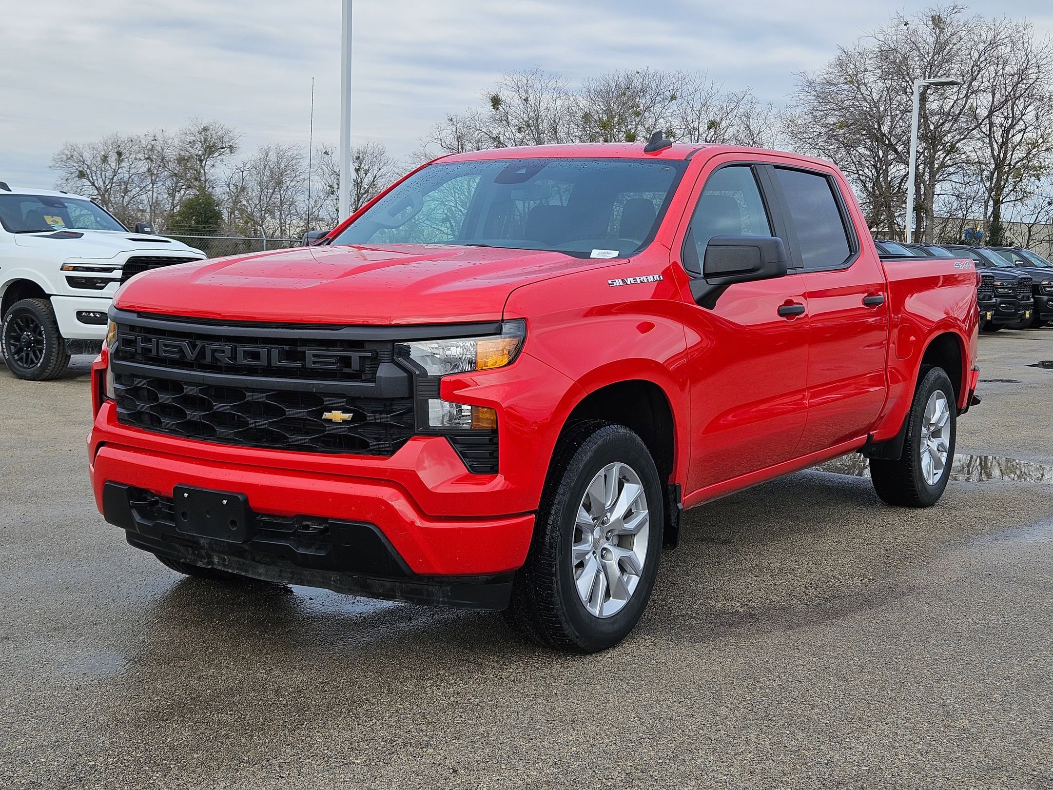 Used 2024 Chevrolet Silverado 1500 Custom image 7