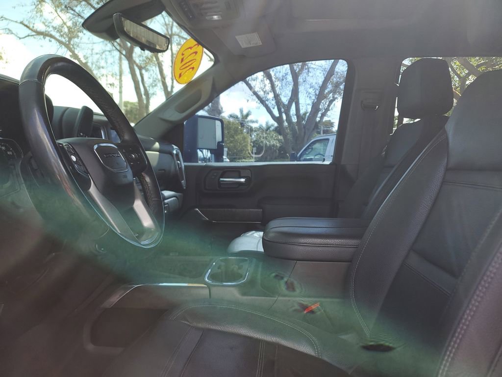 Certified 2023 GMC Sierra 2500 Denali w/ Denali Black Diamond Edition image 21
