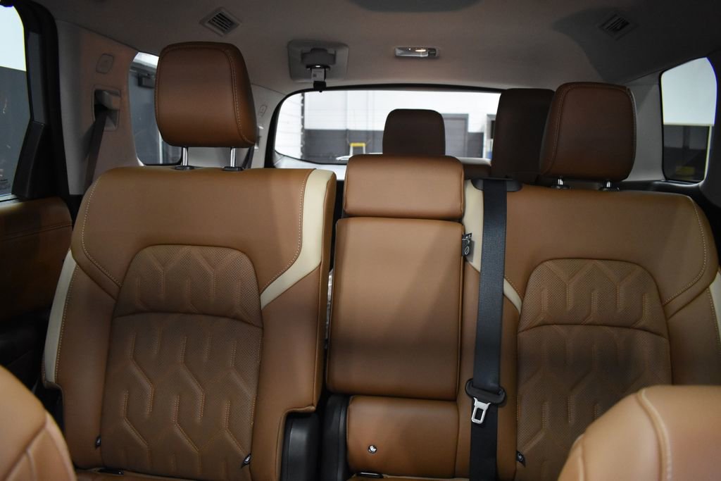 New 2026 Nissan Pathfinder Platinum image 31