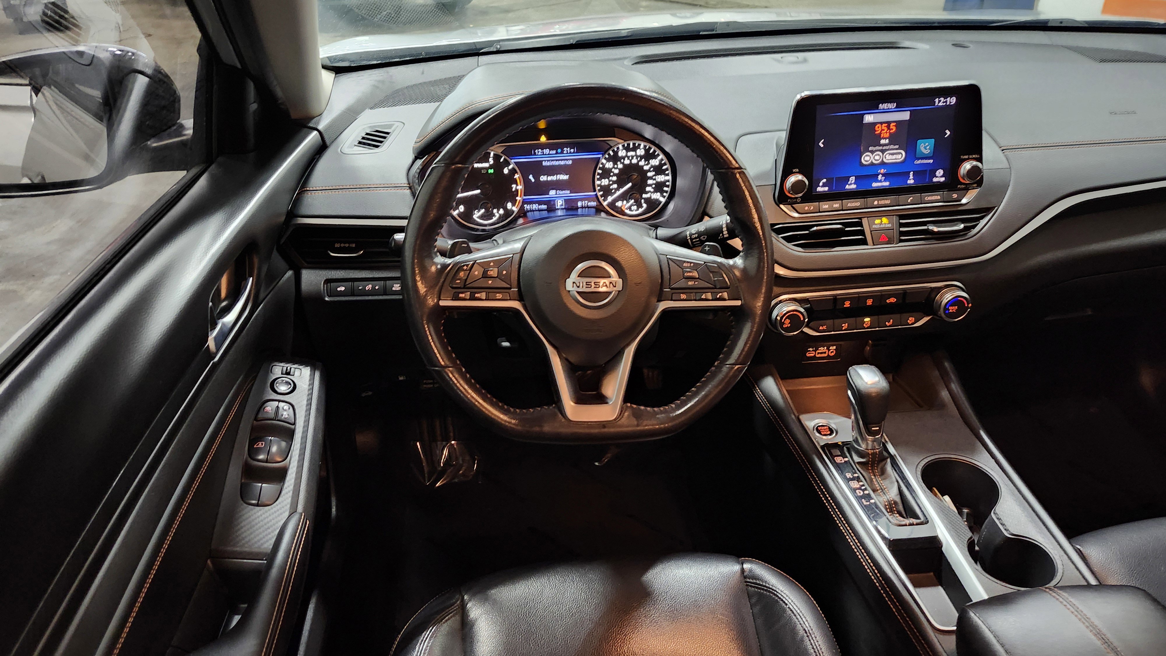 Used 2022 Nissan Altima 2.5 SR image 25