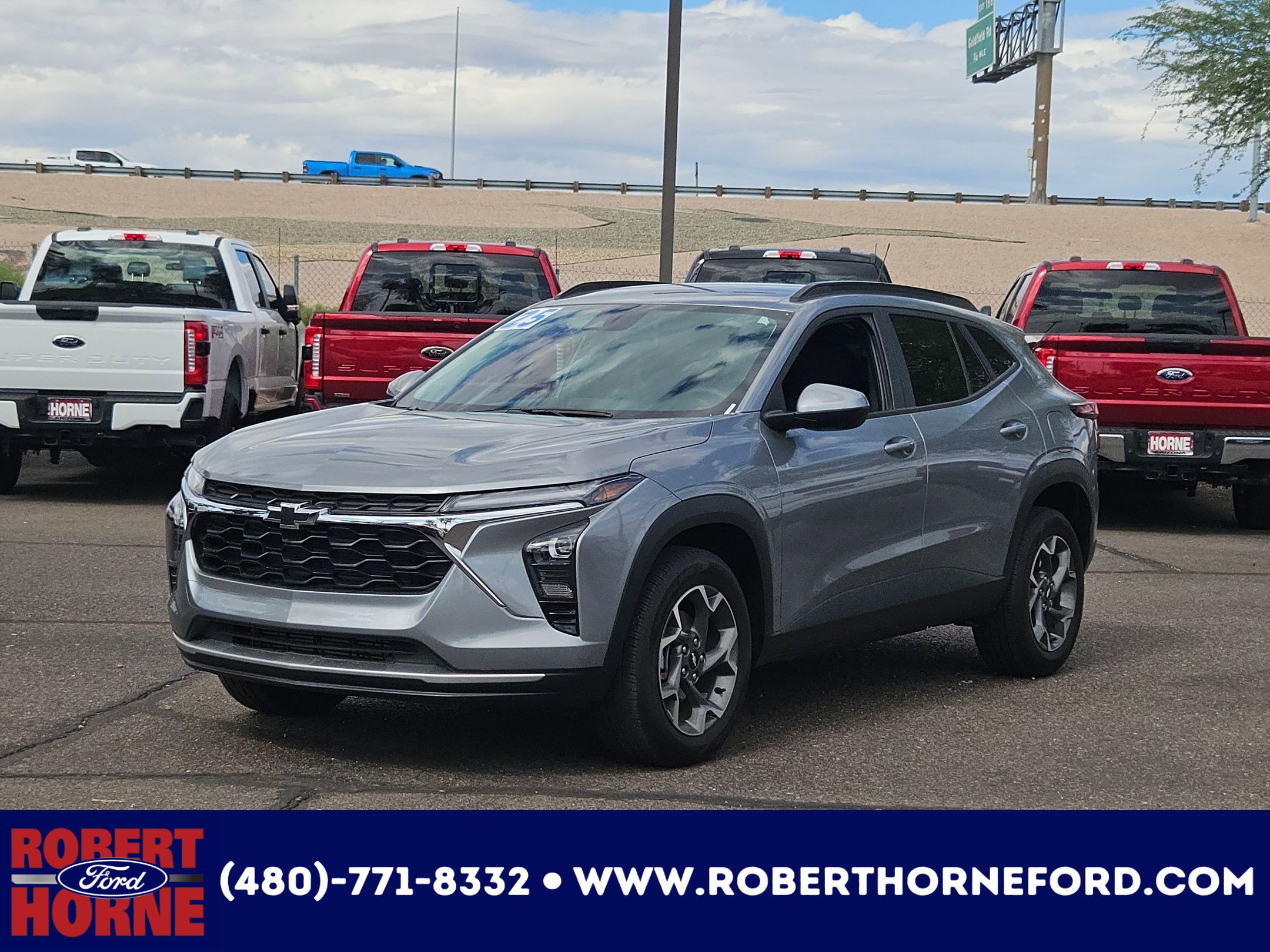 Used 2025 Chevrolet Trax LT w/ Driver Confidence Package