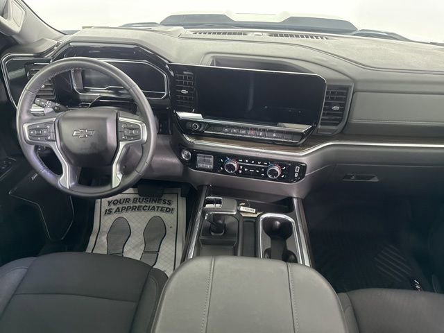 Used 2024 Chevrolet Silverado 1500 LT Trail Boss w/ Convenience Package II AWD/4WD image 20