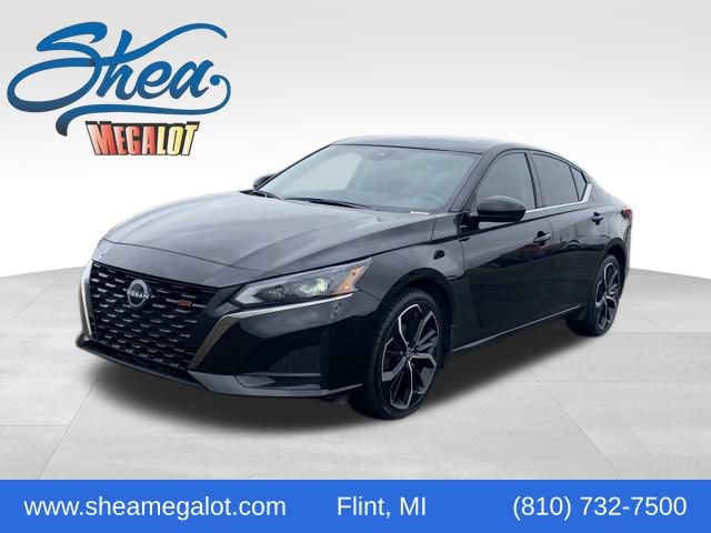 Used 2024 Nissan Altima 2.5 SR
