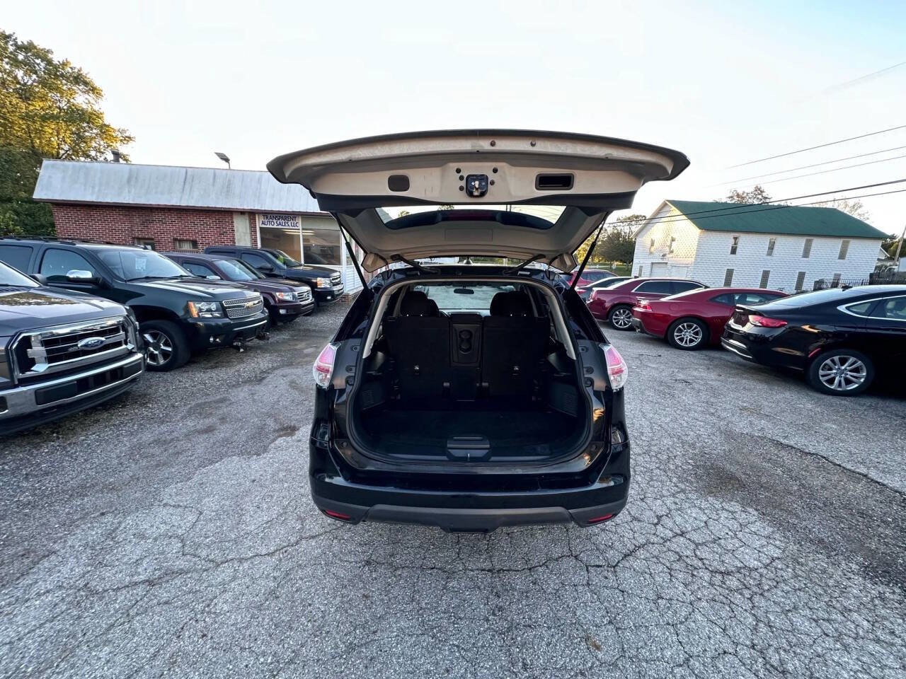 Used 2014 Nissan Rogue SV image 20