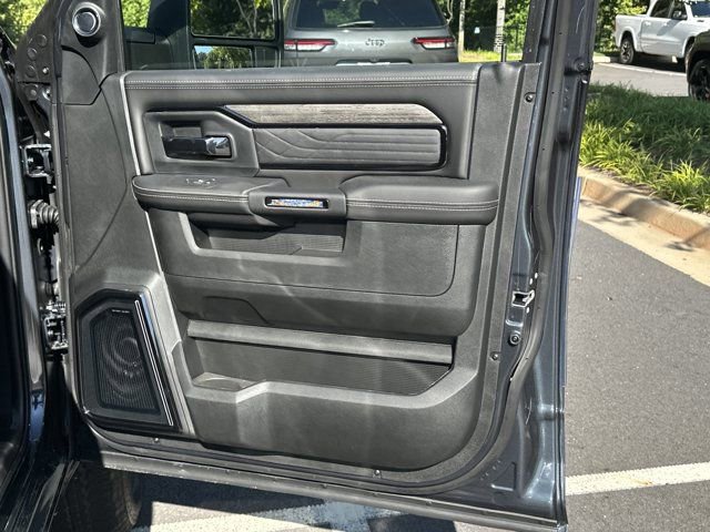New 2026 RAM 2500 Limited image 14