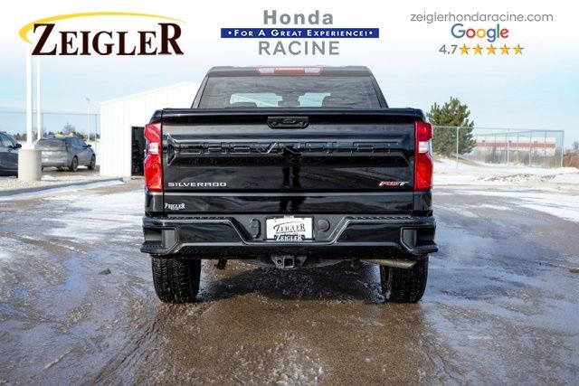 Used 2023 Chevrolet Silverado 1500 RST image 6