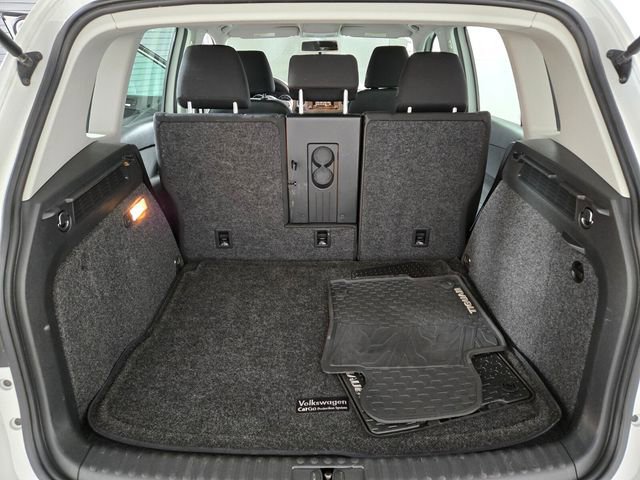 Used 2017 Volkswagen Tiguan S image 18
