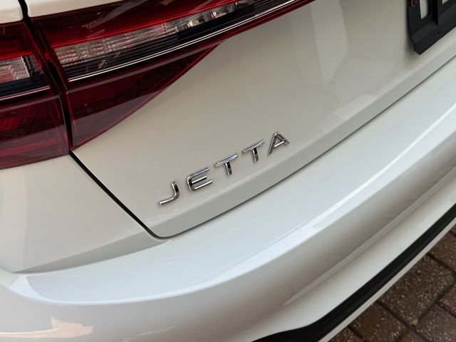 Certified 2023 Volkswagen Jetta Sport FWD image 15