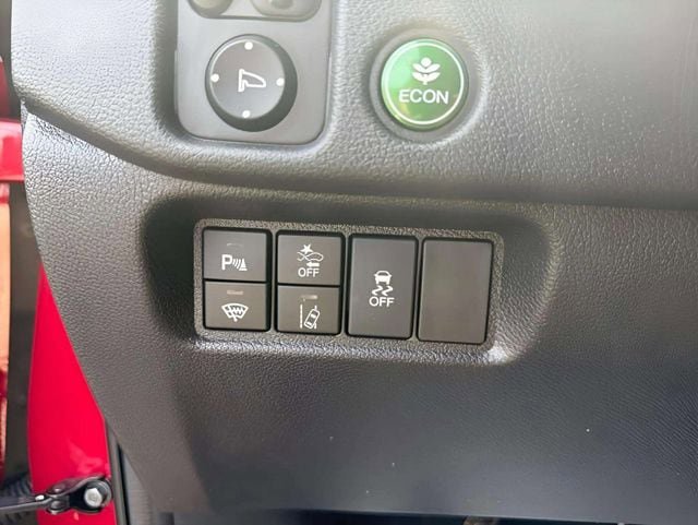 Used 2025 Honda Passport Black Edition image 10