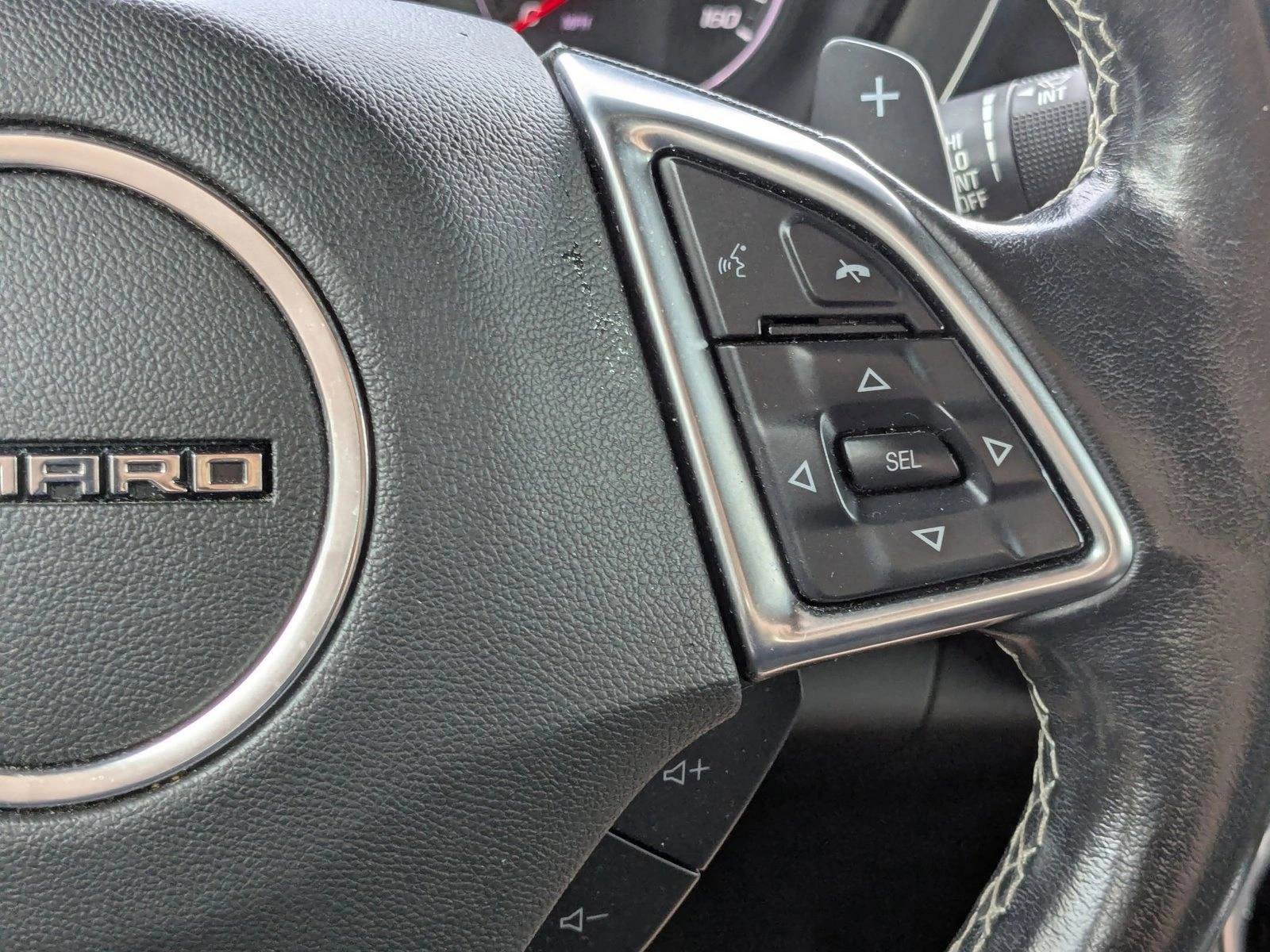 Used 2018 Chevrolet Camaro LT RWD image 5