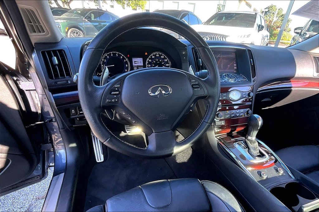 Used 2014 INFINITI Q60 Journey w/ Premium Package RWD image 7