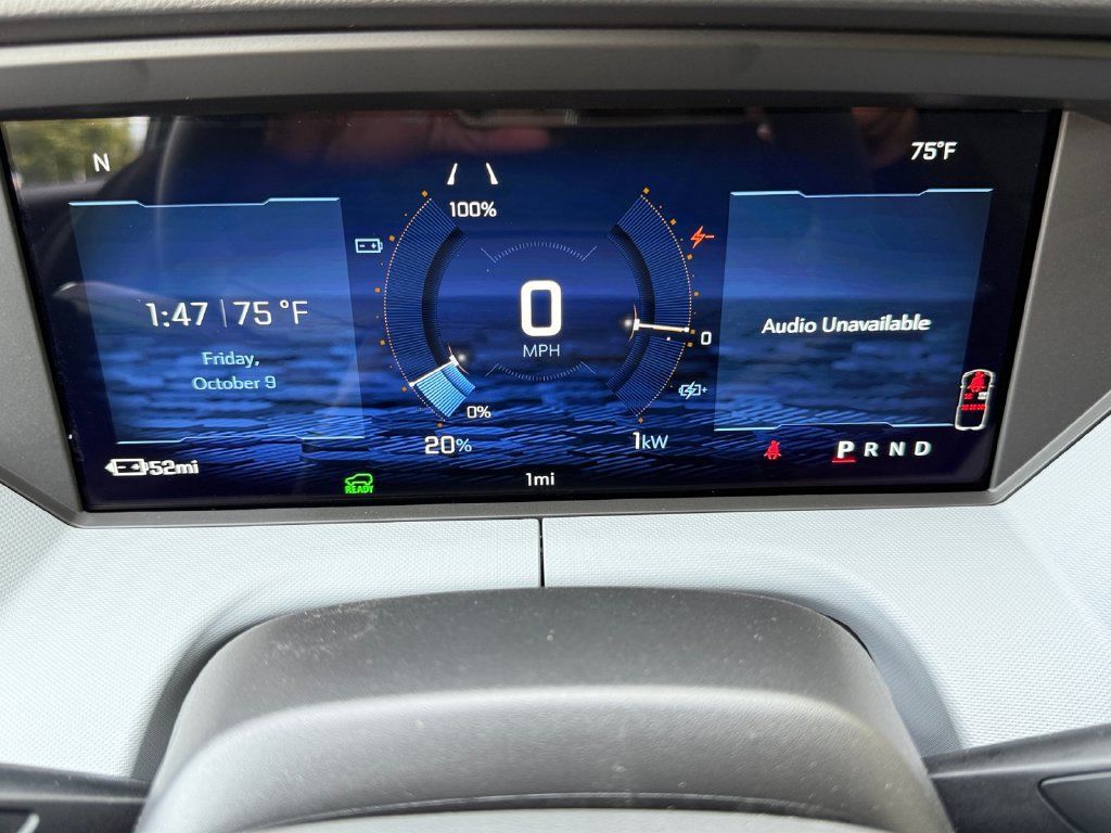 New 2027 Chevrolet Bolt LT w/ Dual Panel Sunroof Package FWD image 13