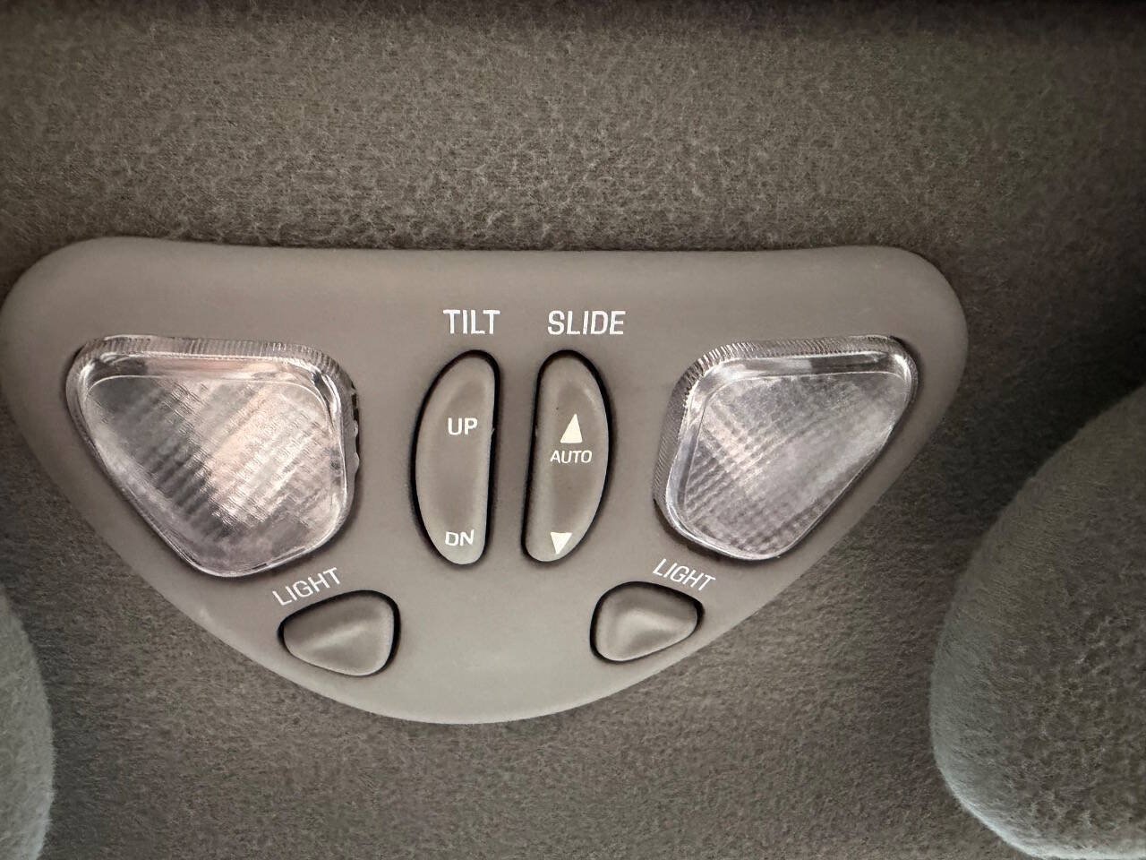 Used 1997 Ford Taurus SHO FWD image 24