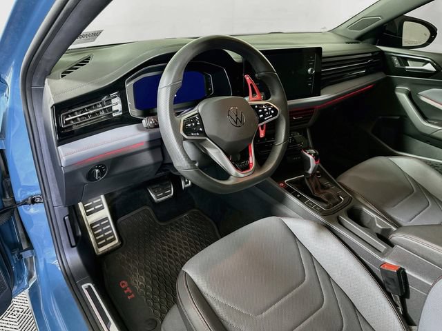 Used 2025 Volkswagen Jetta GLI Autobahn FWD image 10