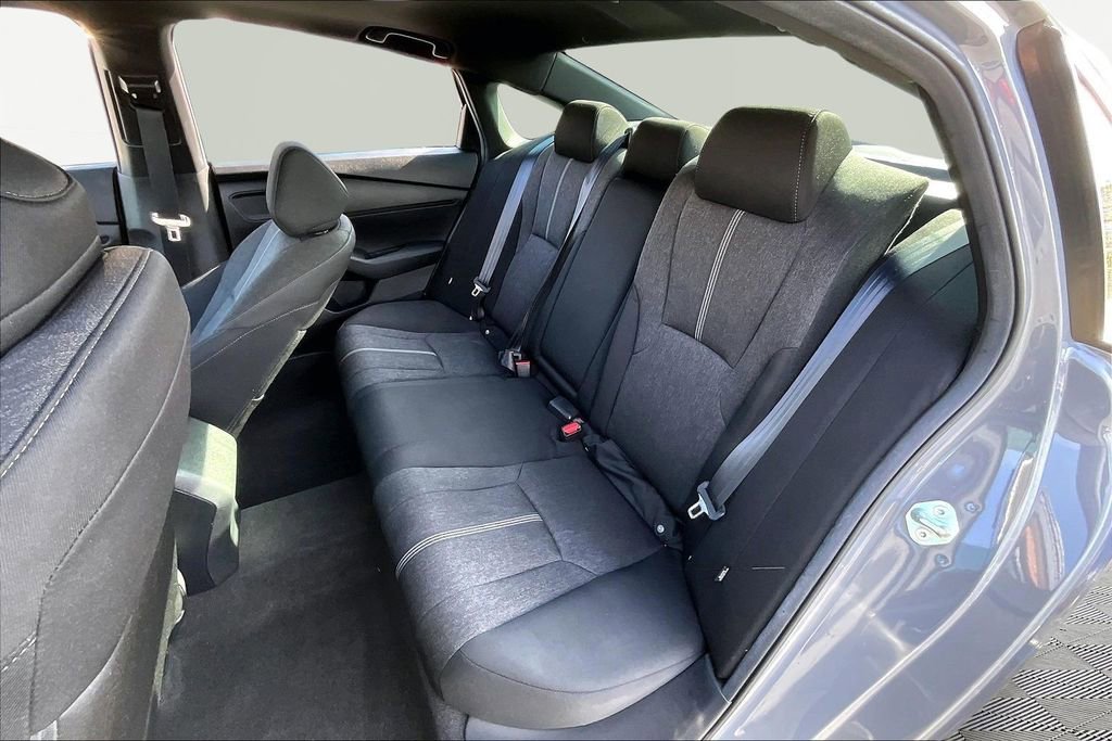 Used 2024 Honda Accord Sport image 18