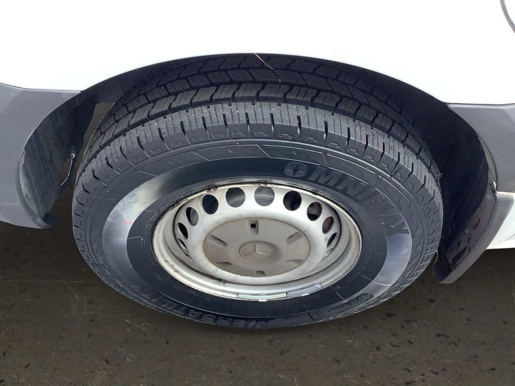 Used 2019 Mercedes-Benz Sprinter 144 Cargo image 10