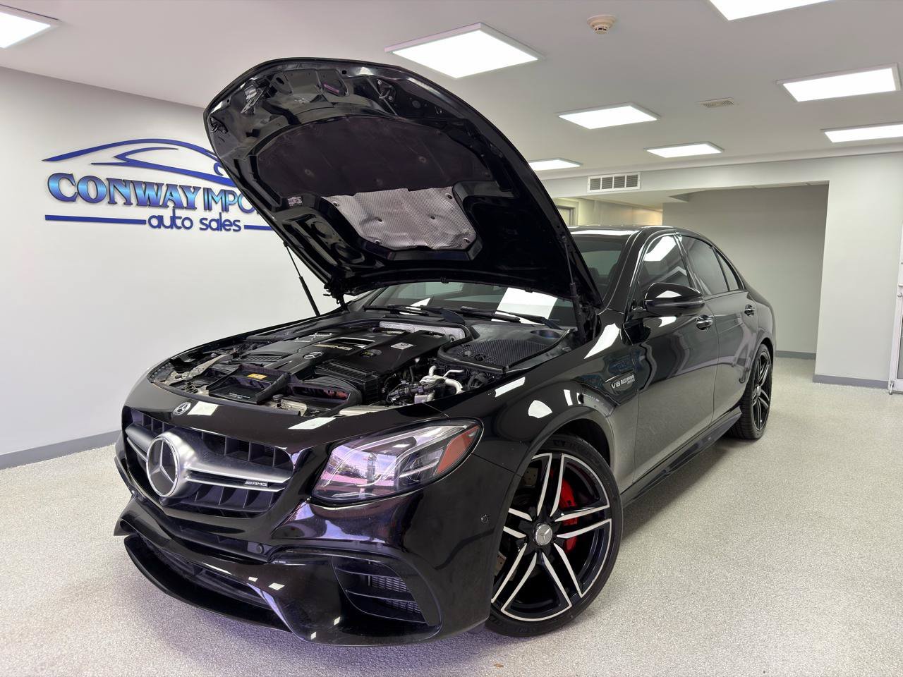 Used 2018 Mercedes-Benz E 63 AMG S image 37
