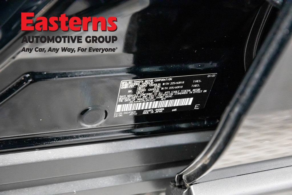 Used 2022 Toyota Venza LE image 34