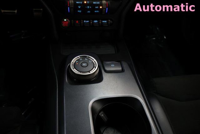 Used 2021 Ford Mustang Shelby GT500 w/ Carbon Fiber Track Pack image 22