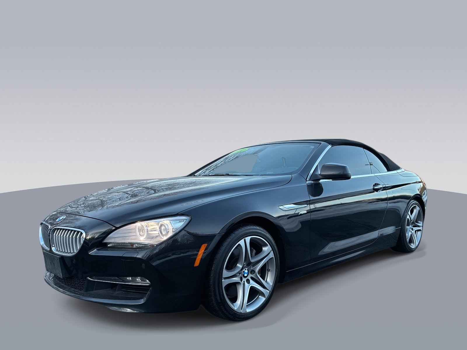 Used 2012 BMW 650i xDrive Convertible image 2