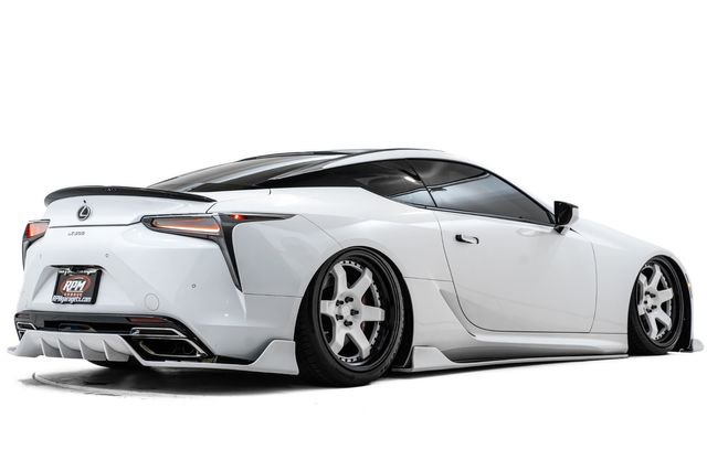 Used 2018 Lexus LC 500 Coupe w/ Touring Package RWD image 4