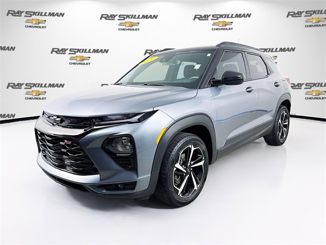 Used 2022 Chevrolet TrailBlazer RS w/ Sun and Liftgate Package image 3