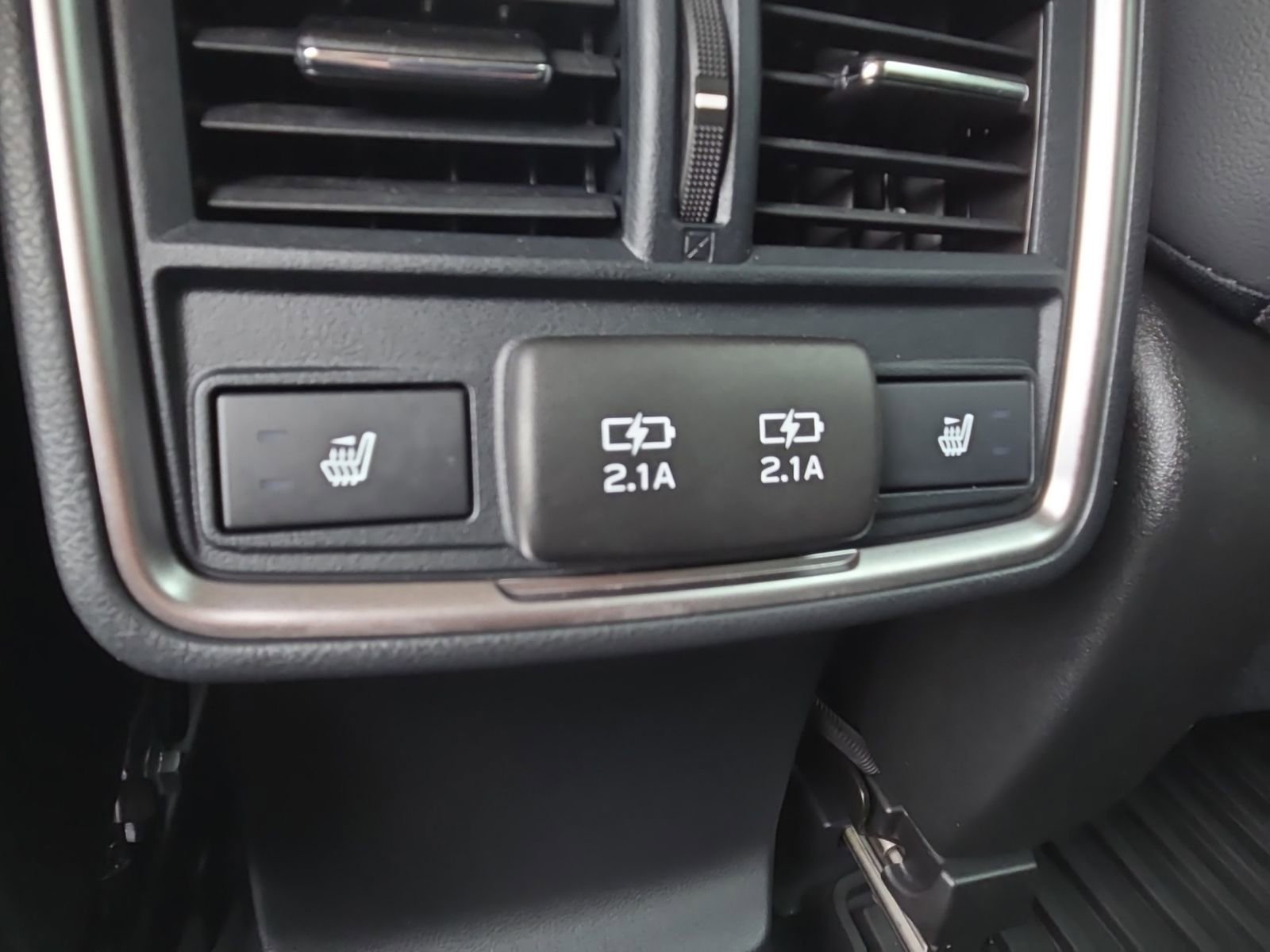 Used 2022 Subaru Forester Touring w/ Popular Package #2 image 25