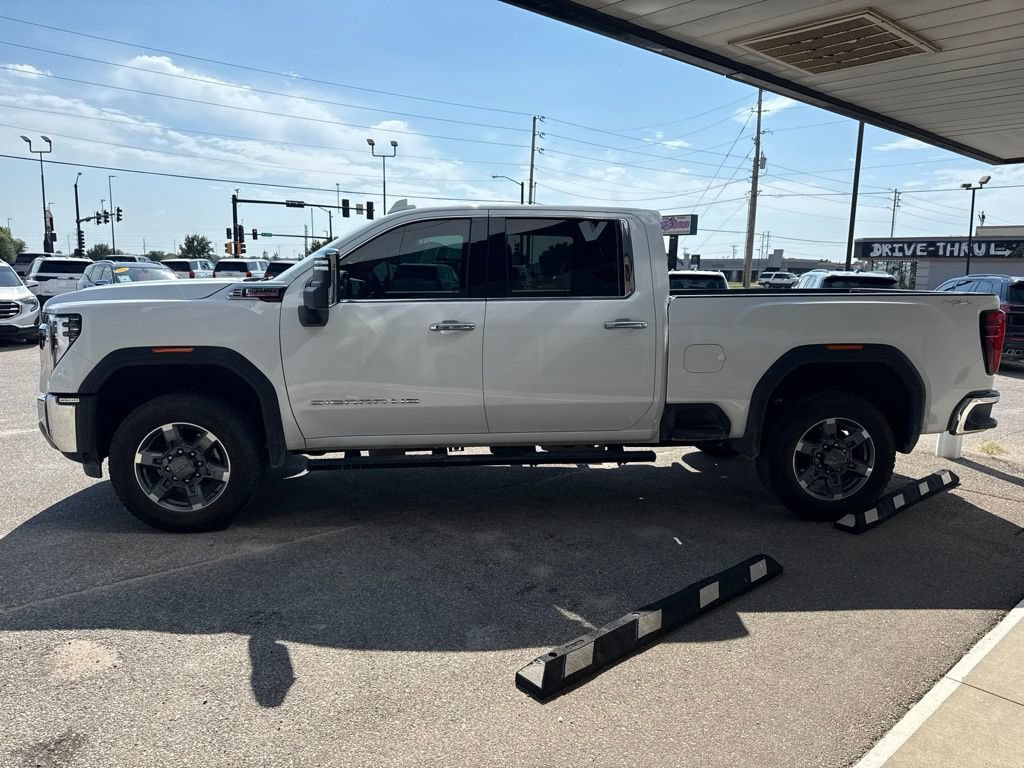 Certified 2025 GMC Sierra 2500 SLT AWD/4WD image 3