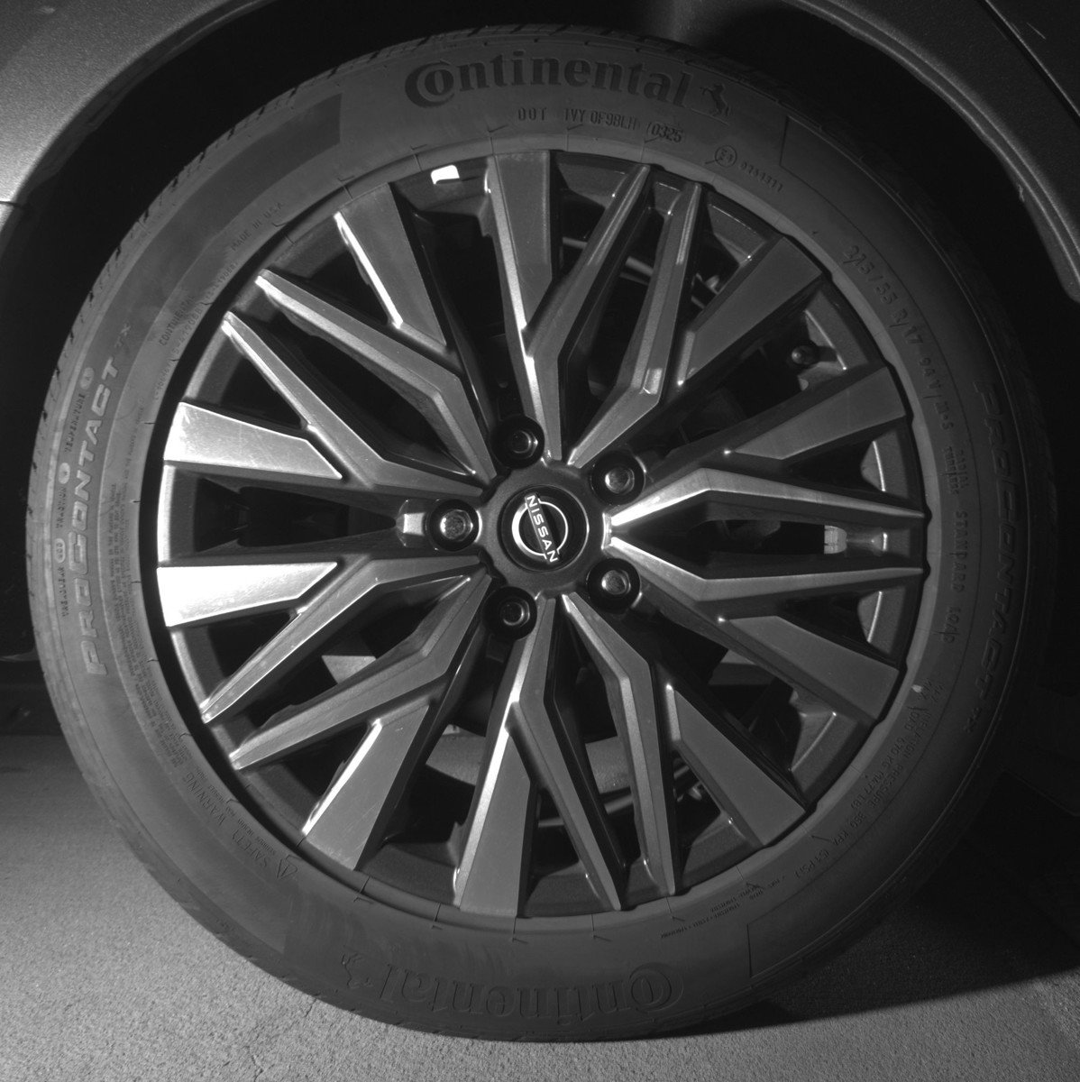 Used 2025 Nissan Altima 2.5 SV image 15
